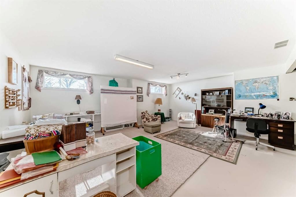 









409


Hope

Bay,
Rural Rocky View County,




AB
T1X1G5

