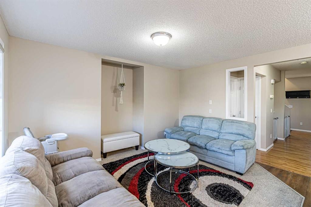 









112


Covepark

Rise Northeast,
Calgary,




AB
T3K 6G2

