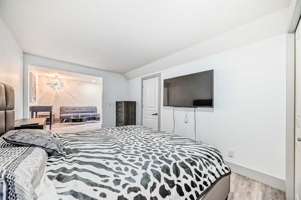 









36


Glamis

Green Southwest, 117,
Calgary,




AB
T3E6V1

