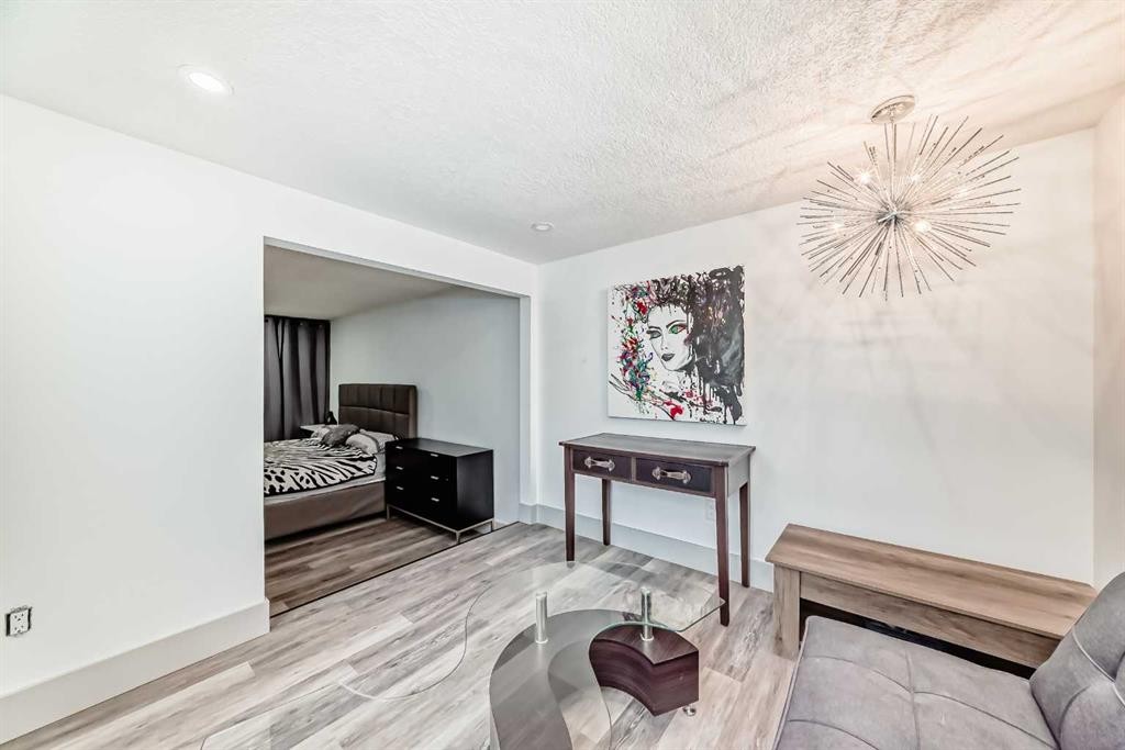 









36


Glamis

Green Southwest, 117,
Calgary,




AB
T3E6V1

