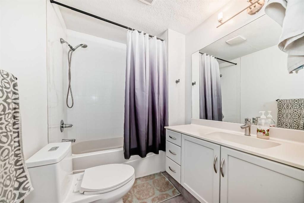 









36


Glamis

Green Southwest, 117,
Calgary,




AB
T3E6V1

