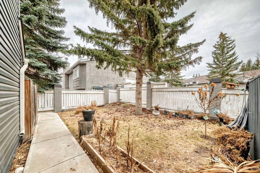 









36


Glamis

Green Southwest, 117,
Calgary,




AB
T3E6V1

