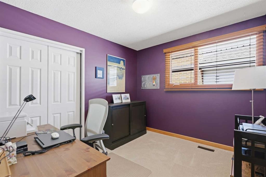 









948


Canaveral

Crescent Southwest,
Calgary,




AB
T2W 1N5

