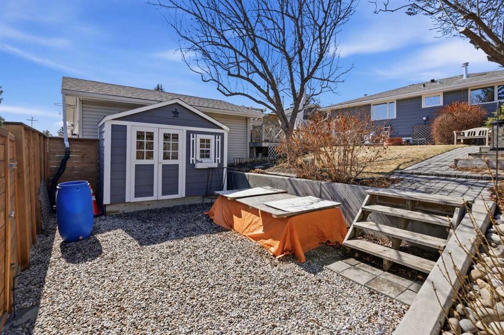 









948


Canaveral

Crescent Southwest,
Calgary,




AB
T2W 1N5

