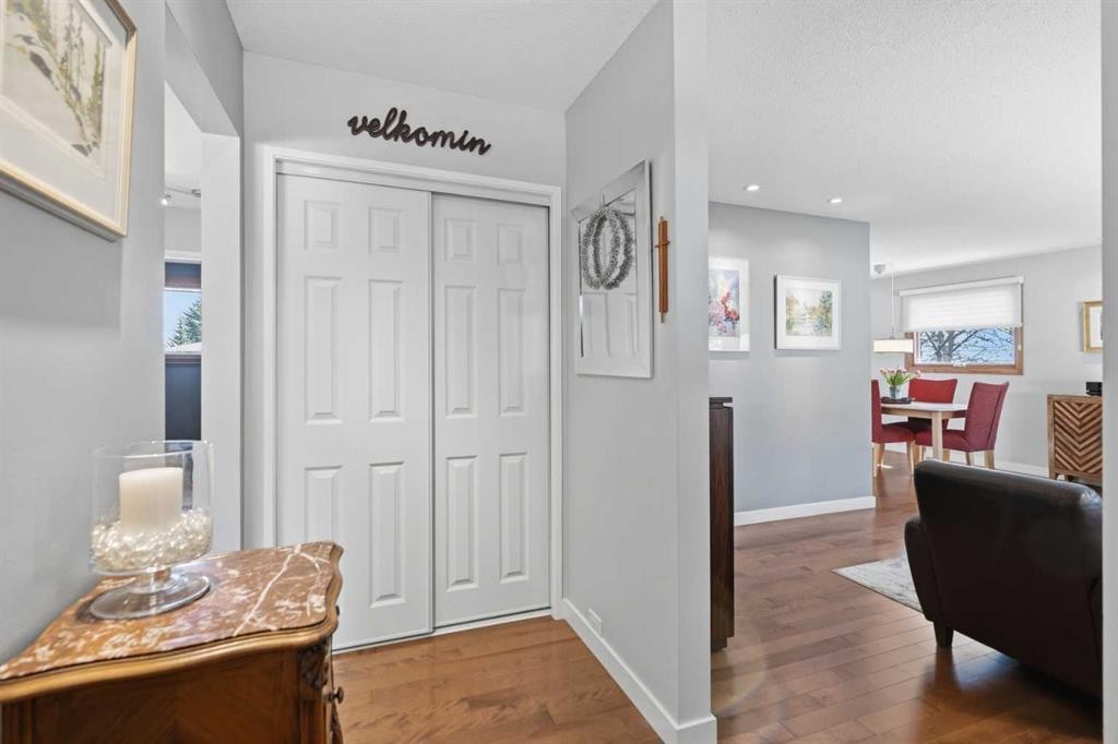 









948


Canaveral

Crescent Southwest,
Calgary,




AB
T2W 1N5

