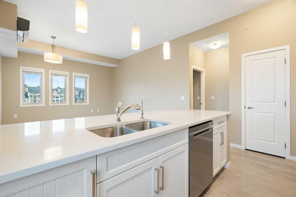 









30


Mahogany

Mews Southeast, 416,
Calgary,




AB
T3M 3H4

