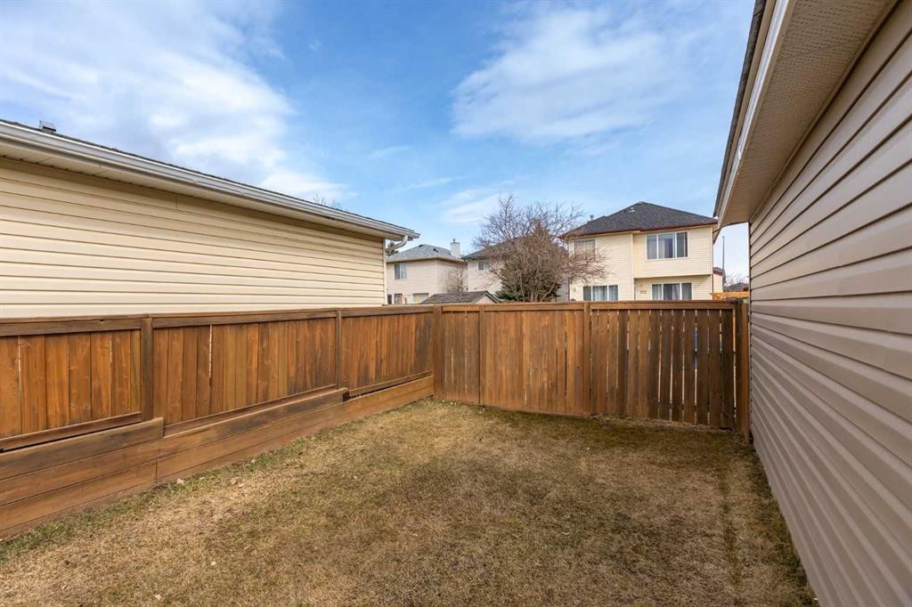 









135


Covewood

Close Northeast,
Calgary,




AB
T3K 4Z8

