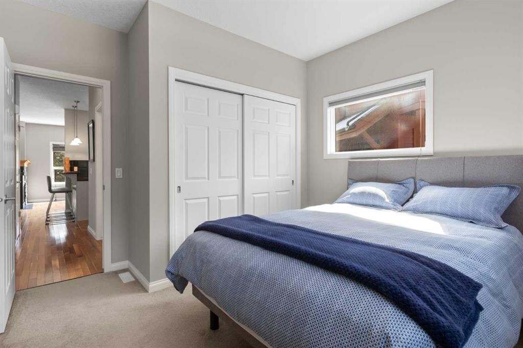 









80


Dyrgas

Gate, 113,
Canmore,




AB
T1W 3M8

