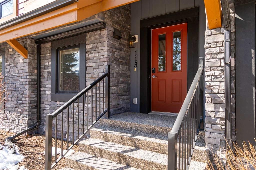 









80


Dyrgas

Gate, 113,
Canmore,




AB
T1W 3M8


