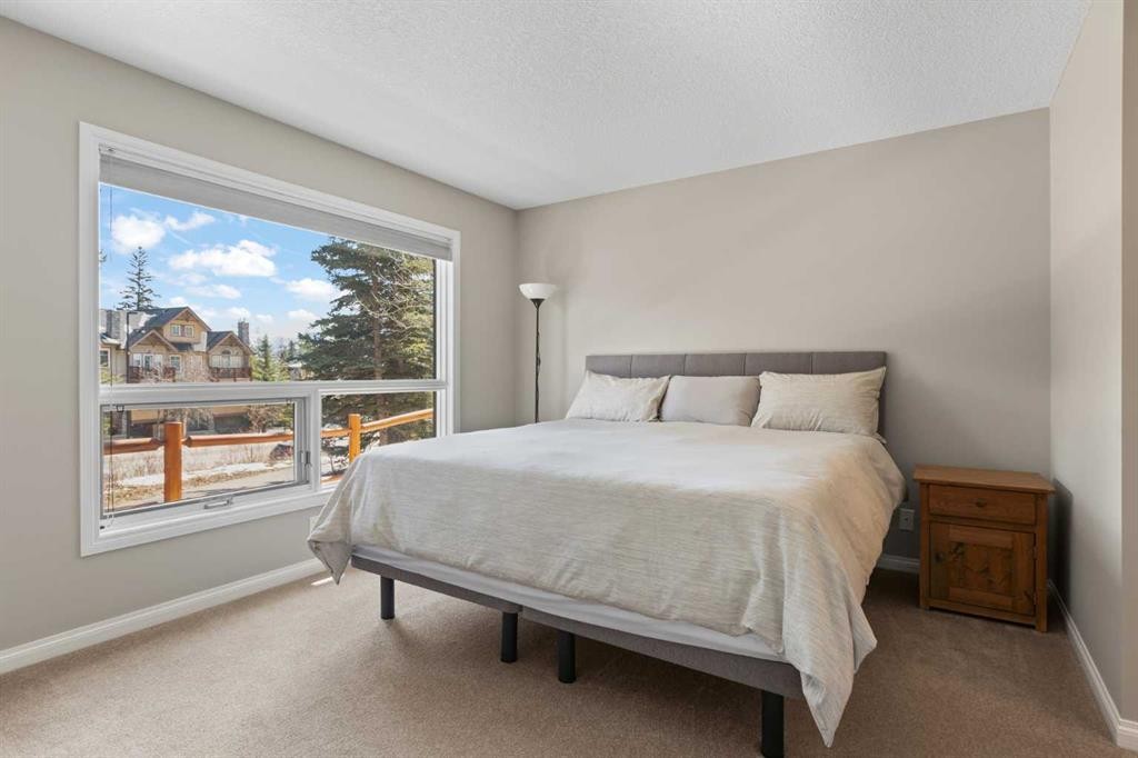 









80


Dyrgas

Gate, 113,
Canmore,




AB
T1W 3M8

