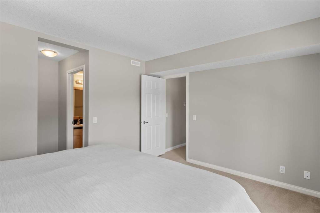 









80


Dyrgas

Gate, 113,
Canmore,




AB
T1W 3M8

