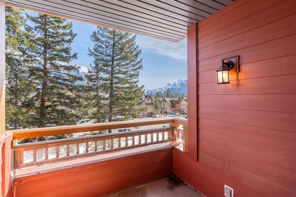 









80


Dyrgas

Gate, 113,
Canmore,




AB
T1W 3M8

