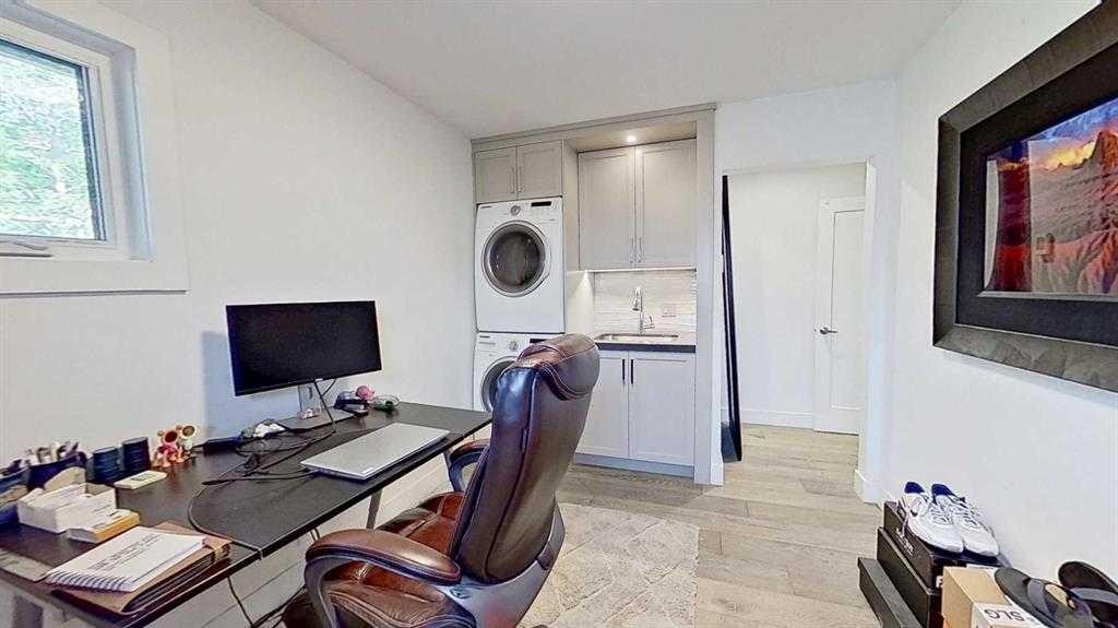 









1423


18

Street Northeast,
Calgary,




AB
T2V 4V8


