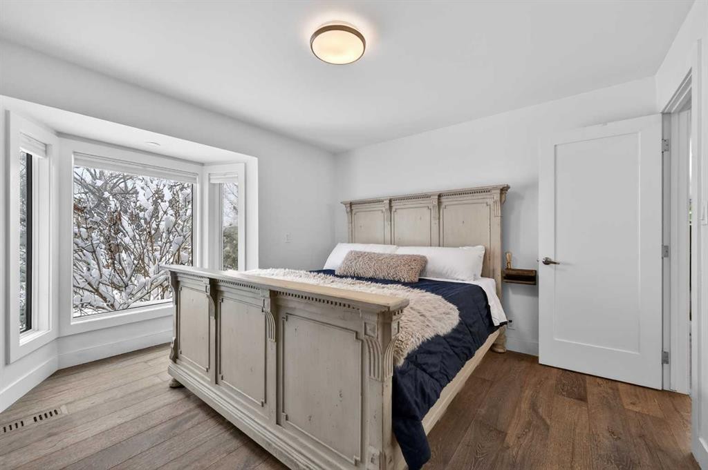 









1423


18

Street Northeast,
Calgary,




AB
T2V 4V8

