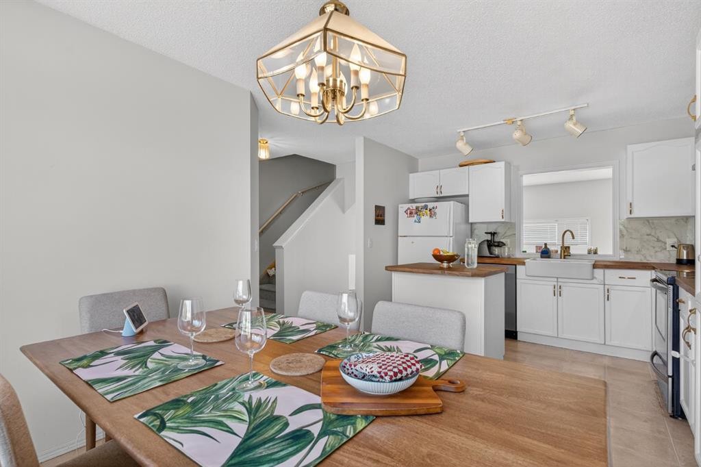 









121


Rocky Ridge

Court Northwest,
Calgary,




AB
T3G4S7

