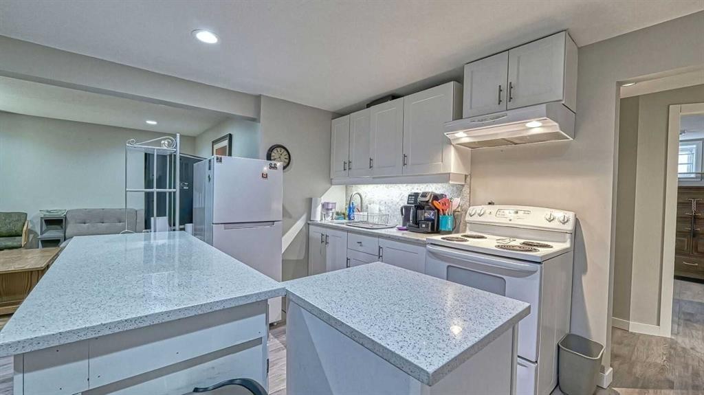 









64


Midglen

Drive Southeast,
Calgary,




AB
T2X 1G7

