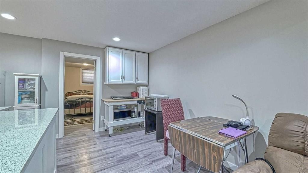 









64


Midglen

Drive Southeast,
Calgary,




AB
T2X 1G7

