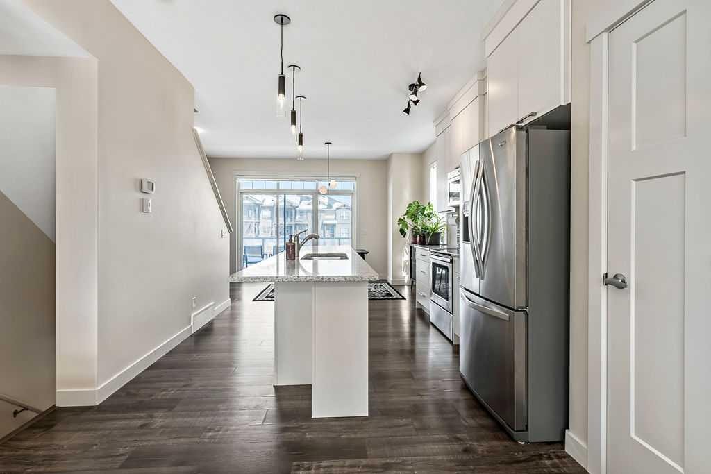 









1617


Symons Valley

Parkway Northwest,
Calgary,




AB
T3P 0R9

