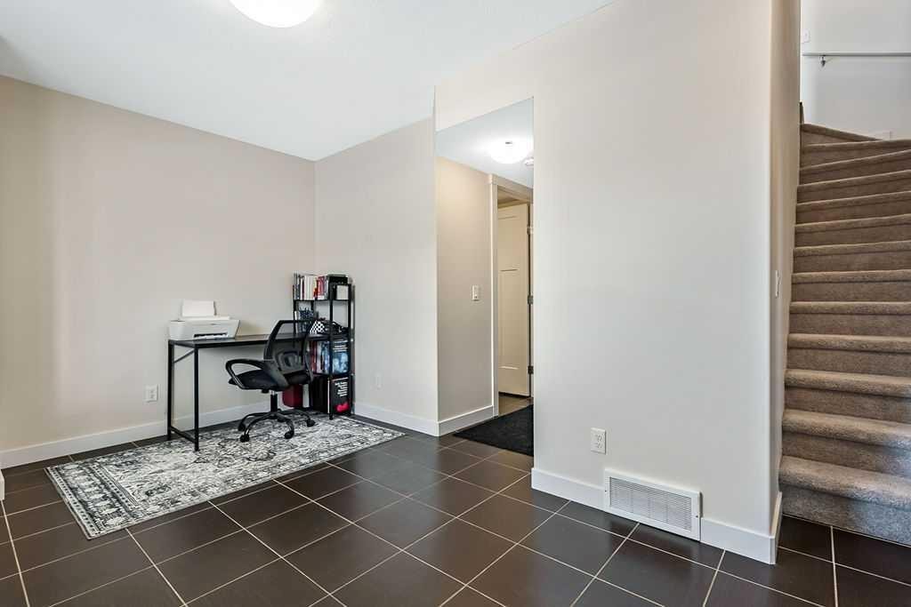 









1617


Symons Valley

Parkway Northwest,
Calgary,




AB
T3P 0R9

