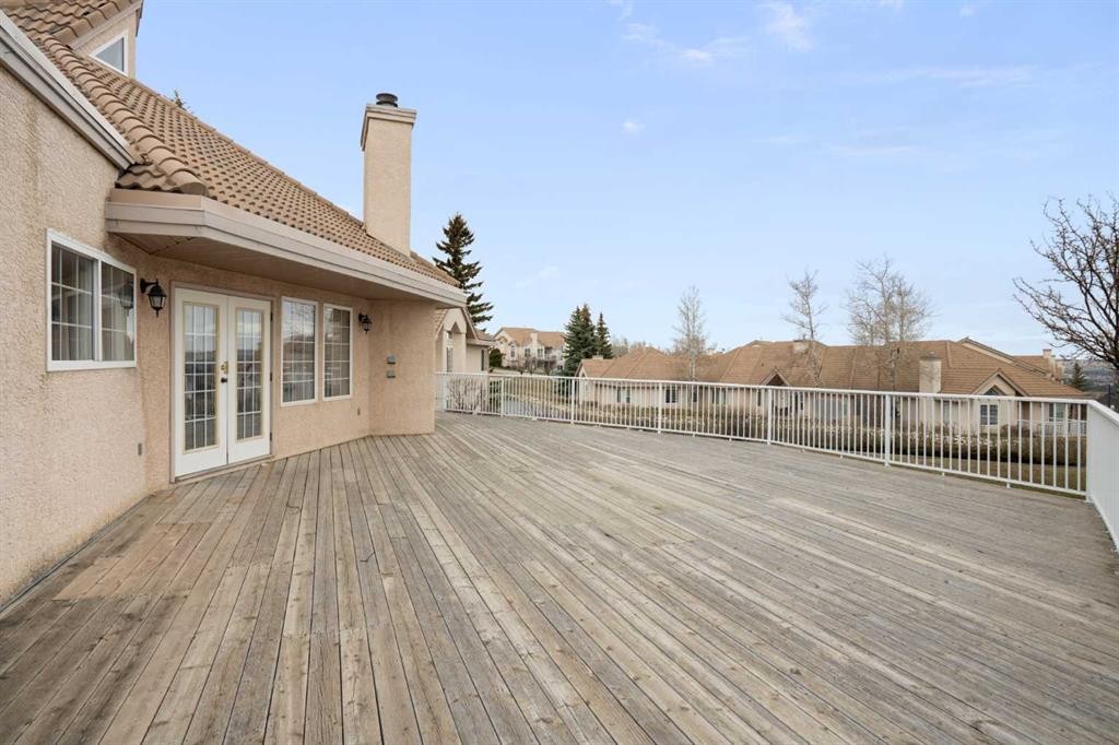 









2107


Patterson

View Southwest, .,
Calgary,




AB
T3H 3J9

