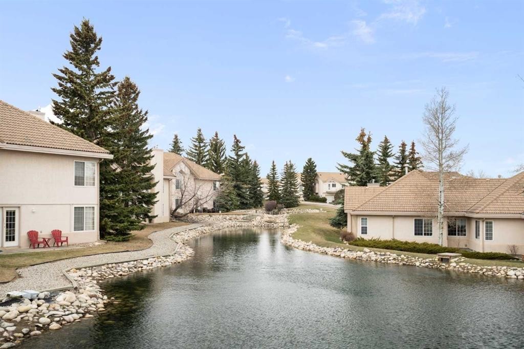 









2107


Patterson

View Southwest, .,
Calgary,




AB
T3H 3J9

