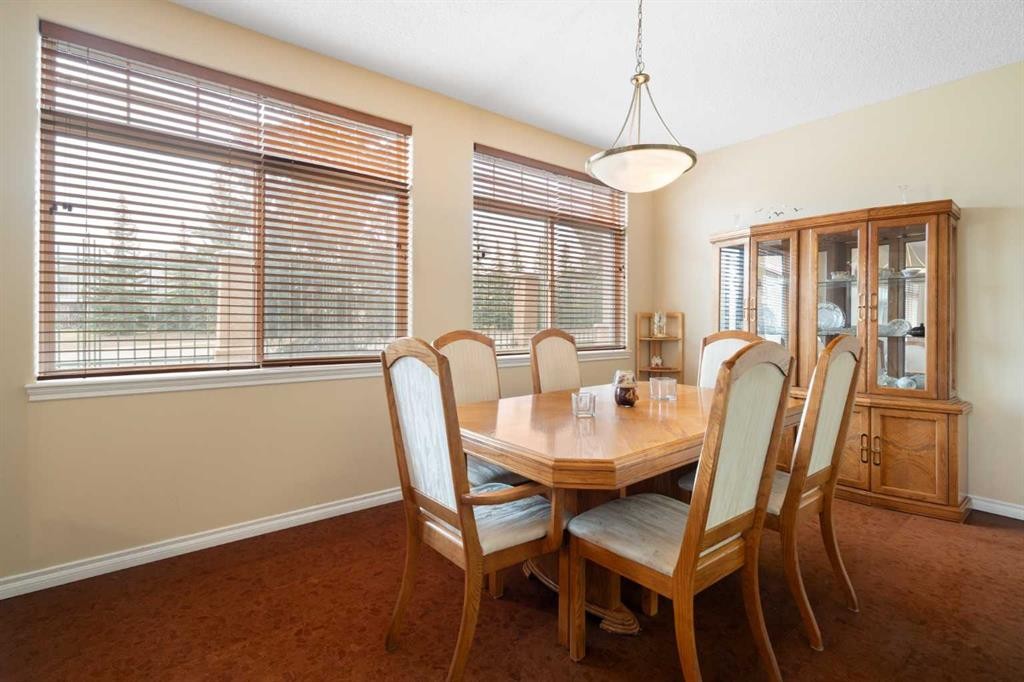 









2107


Patterson

View Southwest, .,
Calgary,




AB
T3H 3J9

