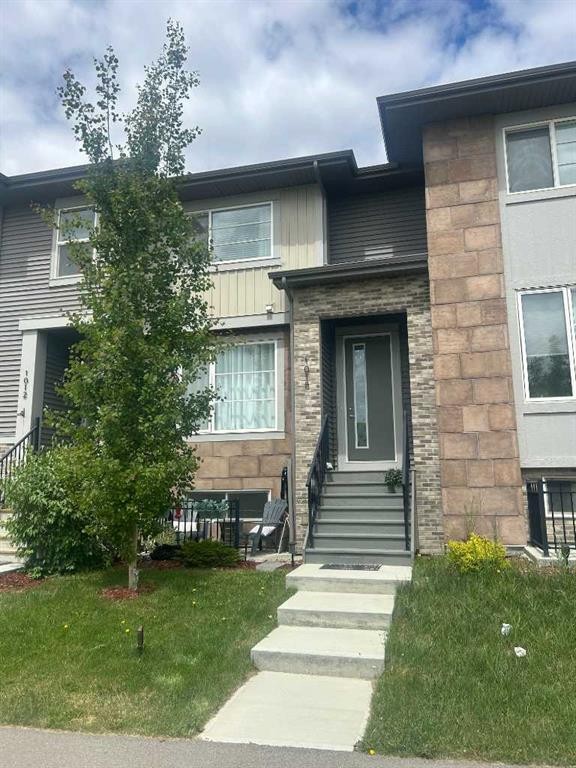 









1016


Lanark

Boulevard Southeast,
Airdrie,




AB
T4A 3L6

