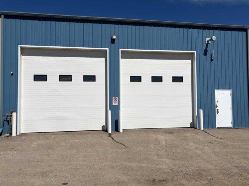 
															
													64146
													
													393
													Loop
												
												Rural Foothills County,
												AB 