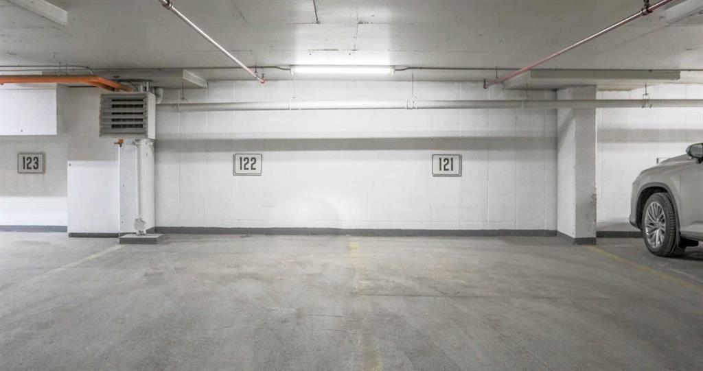 









720


13

Avenue Southwest, 2030,
Calgary,




AB
T2R1M5

