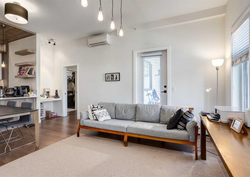 









2702


17

Avenue Southwest, 408,
Calgary,




AB
T3E 8A5

