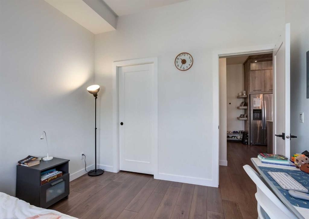 









2702


17

Avenue Southwest, 408,
Calgary,




AB
T3E 8A5

