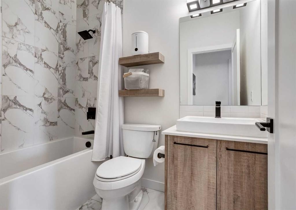 









2702


17

Avenue Southwest, 408,
Calgary,




AB
T3E 8A5

