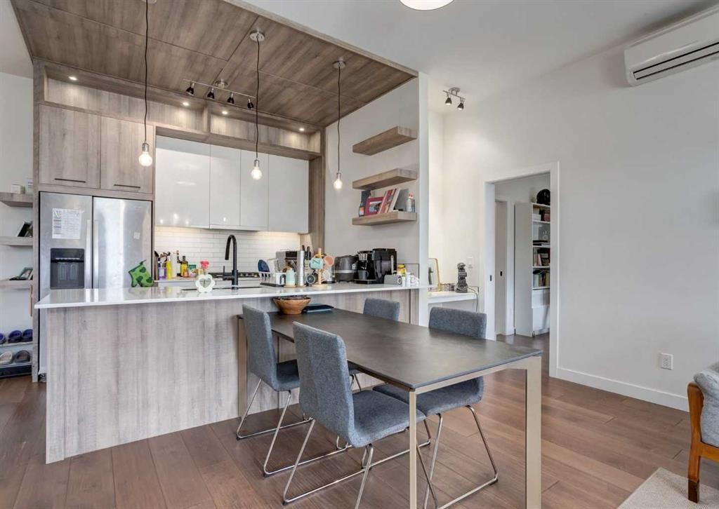 









2702


17

Avenue Southwest, 408,
Calgary,




AB
T3E 8A5

