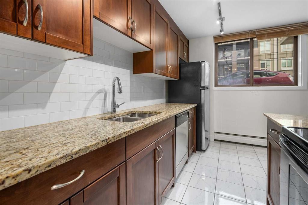 









824


4

Avenue Northwest, 103,
Calgary,




AB
T2N 0M8

