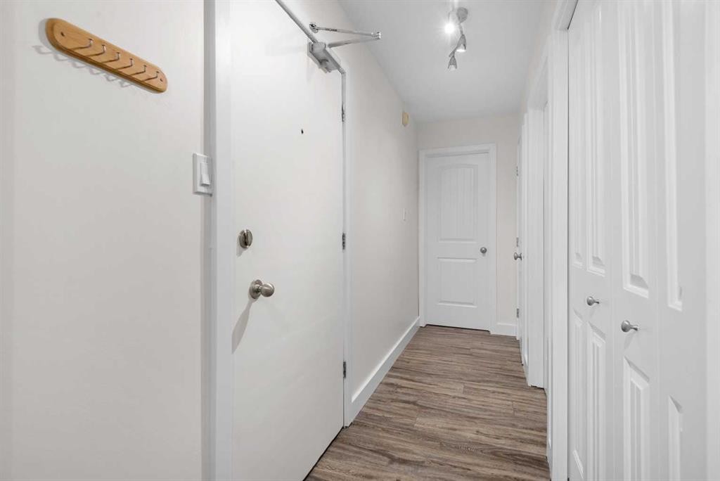 









824


4

Avenue Northwest, 103,
Calgary,




AB
T2N 0M8

