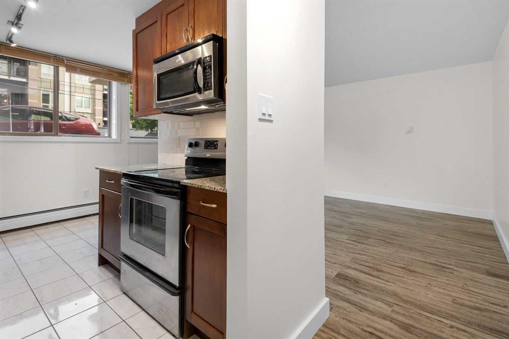 









824


4

Avenue Northwest, 103,
Calgary,




AB
T2N 0M8

