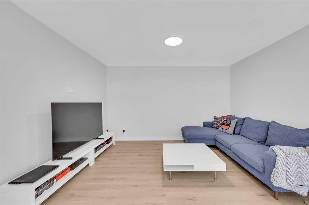 









133


Arbour Lake

Hill Northwest,
Calgary,




AB
T3G 0G9

