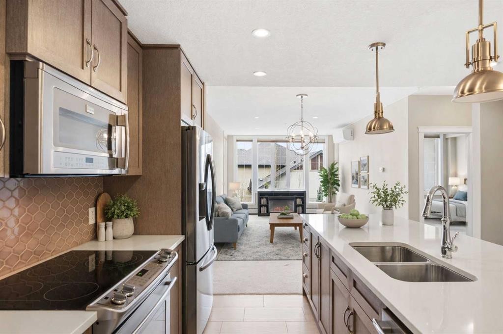 









39


Quarry

Gate Southeast, 207,
Calgary,




AB
T2C 5P4

