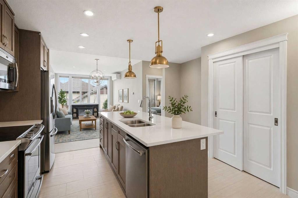 









39


Quarry

Gate Southeast, 207,
Calgary,




AB
T2C 5P4

