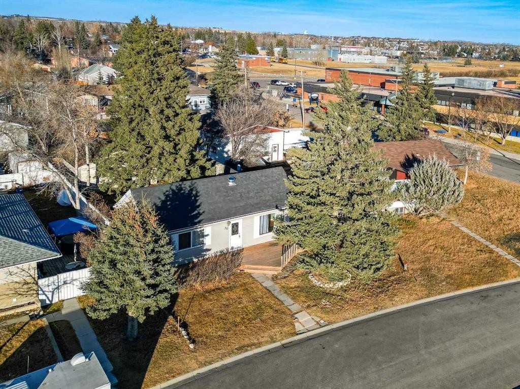 









30


Crescent

Road East,
Okotoks,




AB
T1S 1G4

