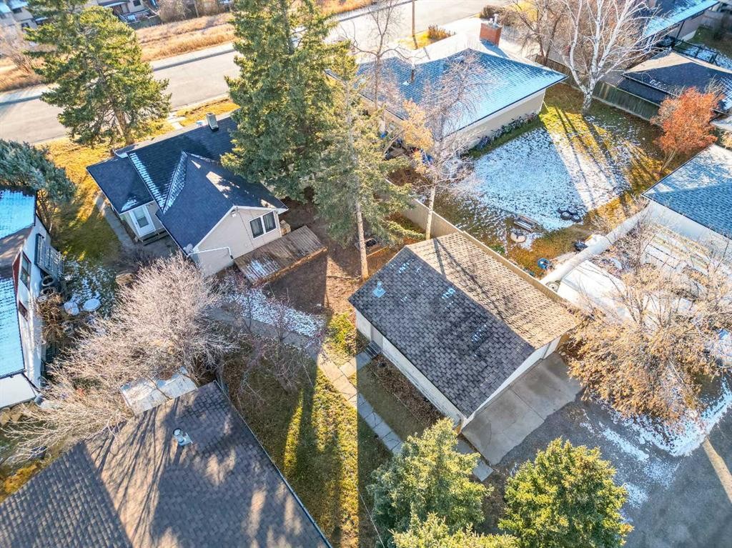 









30


Crescent

Road East,
Okotoks,




AB
T1S 1G4

