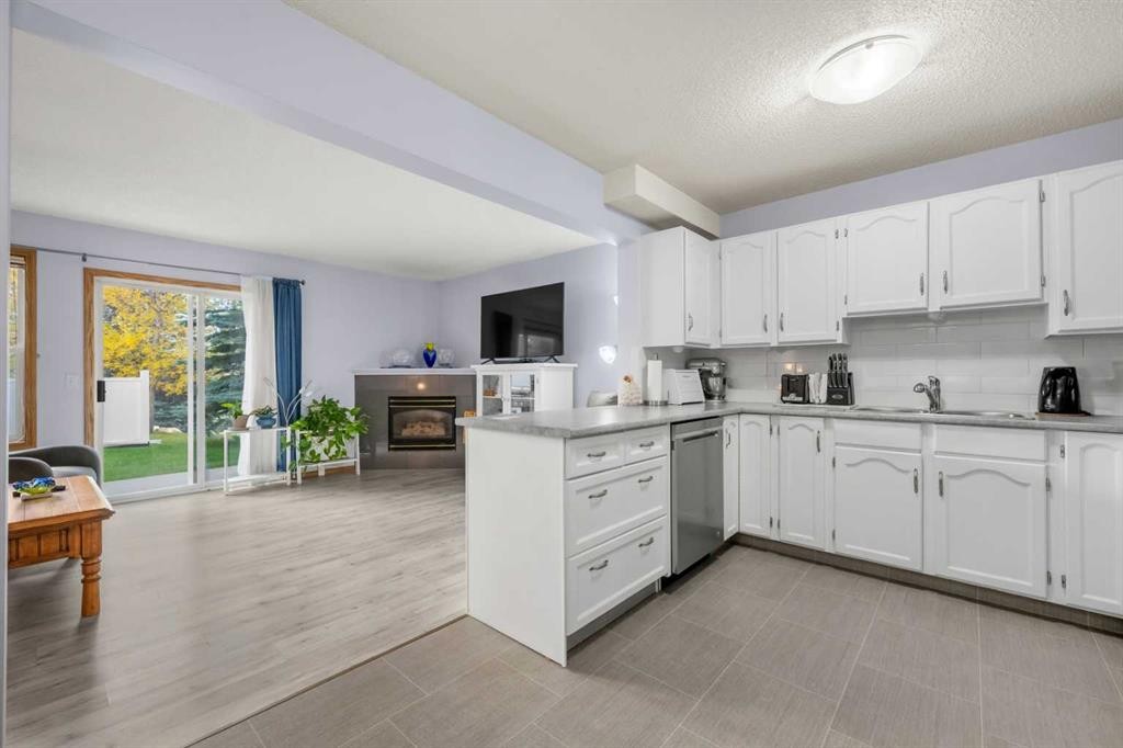 









147


Somervale

Park Southwest,
Calgary,




AB
T2Y 3J4

