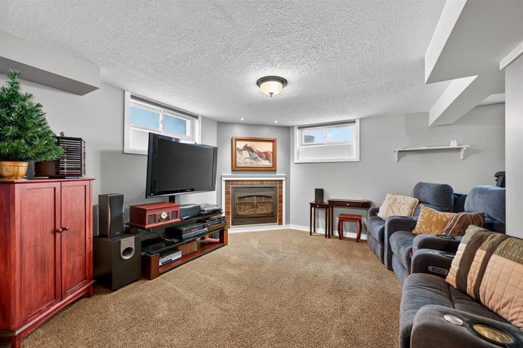 









2023


Glenwood

Drive Southwest,
Calgary,




AB
T3E 3Y7

