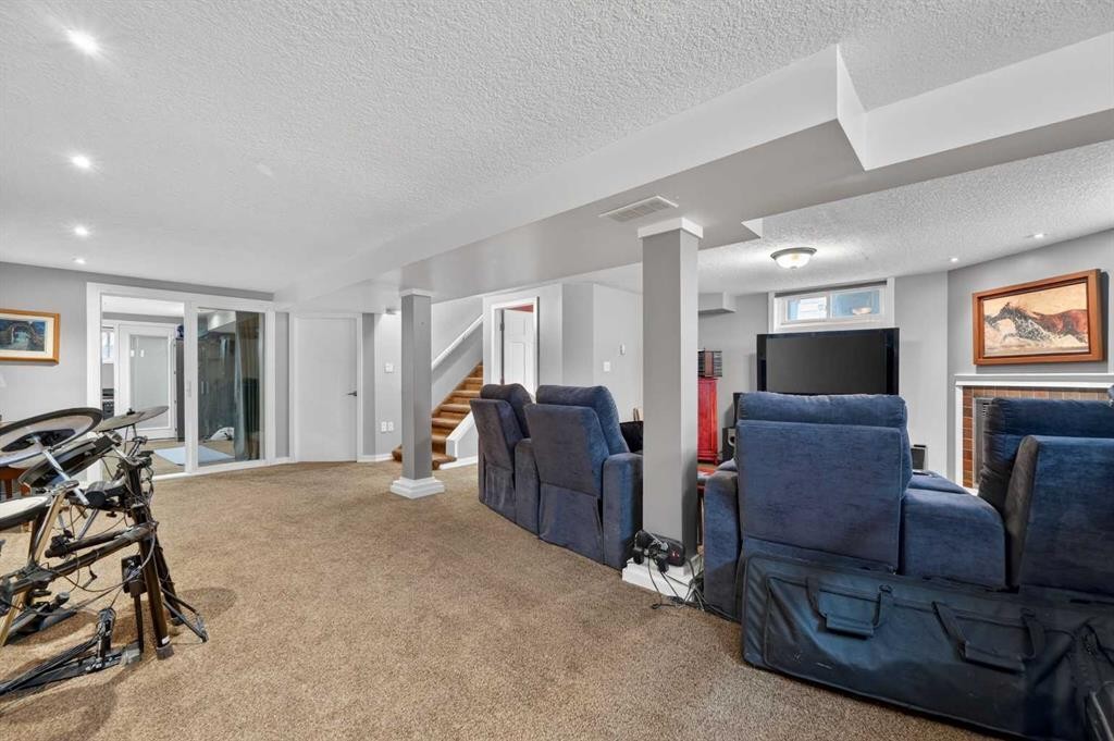









2023


Glenwood

Drive Southwest,
Calgary,




AB
T3E 3Y7

