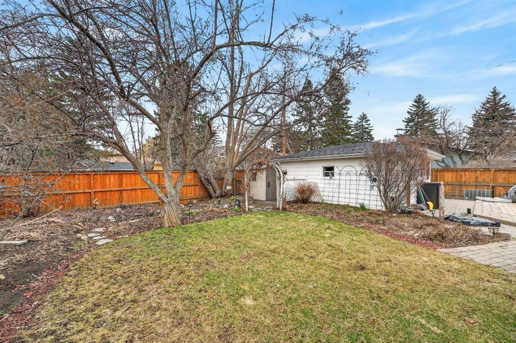 









2023


Glenwood

Drive Southwest,
Calgary,




AB
T3E 3Y7

