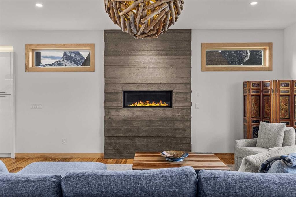 









700


8

Avenue,
Canmore,




AB
T1W 2E3


