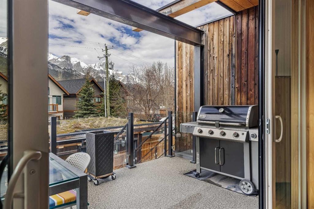 









700


8

Avenue,
Canmore,




AB
T1W 2E3

