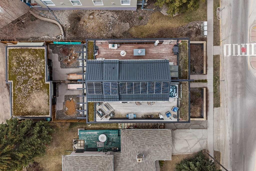 









700


8

Avenue,
Canmore,




AB
T1W 2E3

