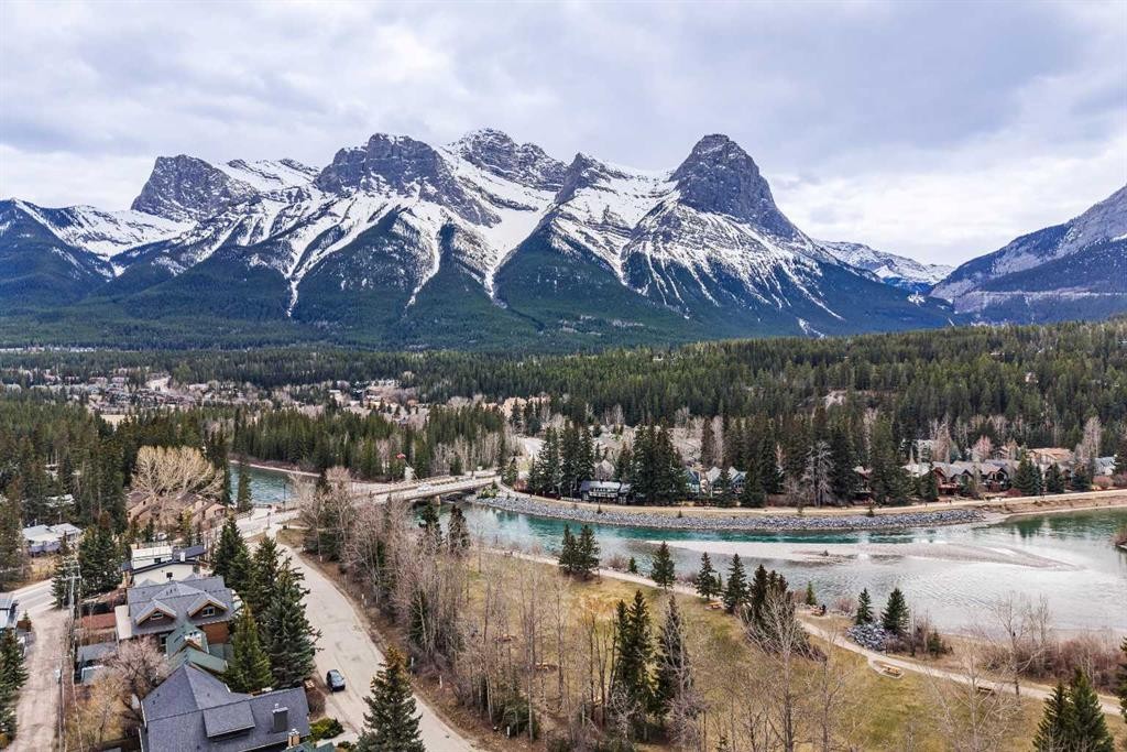 









700


8

Avenue,
Canmore,




AB
T1W 2E3

