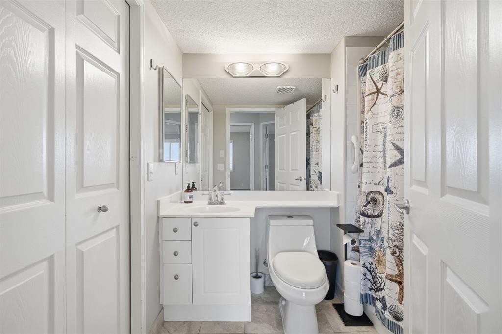 









950


Arbour Lake

Road Northwest, 1103,
Calgary,




AB
T3G 5B8

